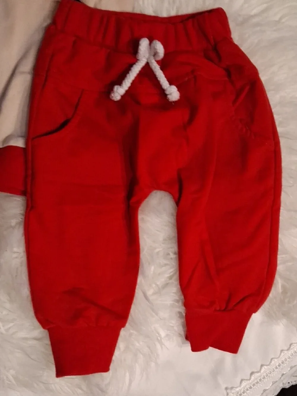 Source Unknown Red Cream Gingerbread Kids Pajama Set